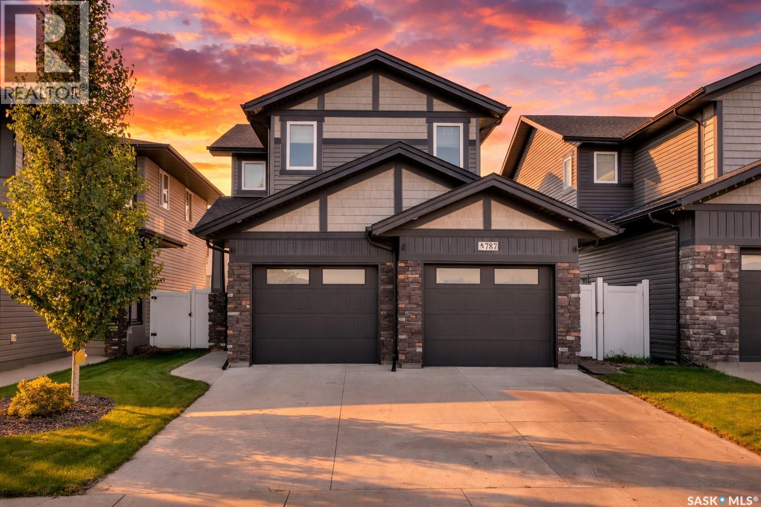 787 McFaull LANE, saskatoon, Saskatchewan