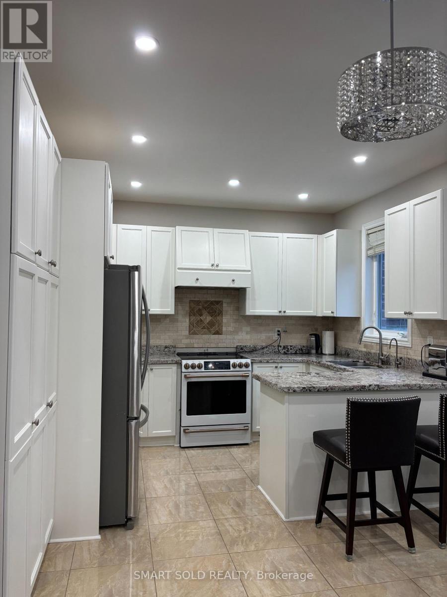 50 Brumstead Drive, Richmond Hill, Ontario  L4E 0C5 - Photo 11 - N12889602