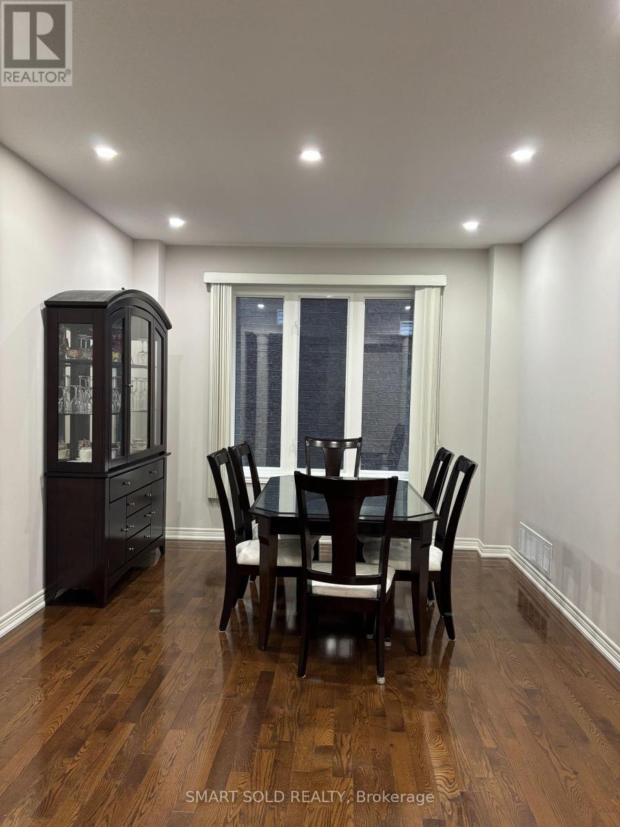 50 Brumstead Drive, Richmond Hill, Ontario  L4E 0C5 - Photo 12 - N12889602