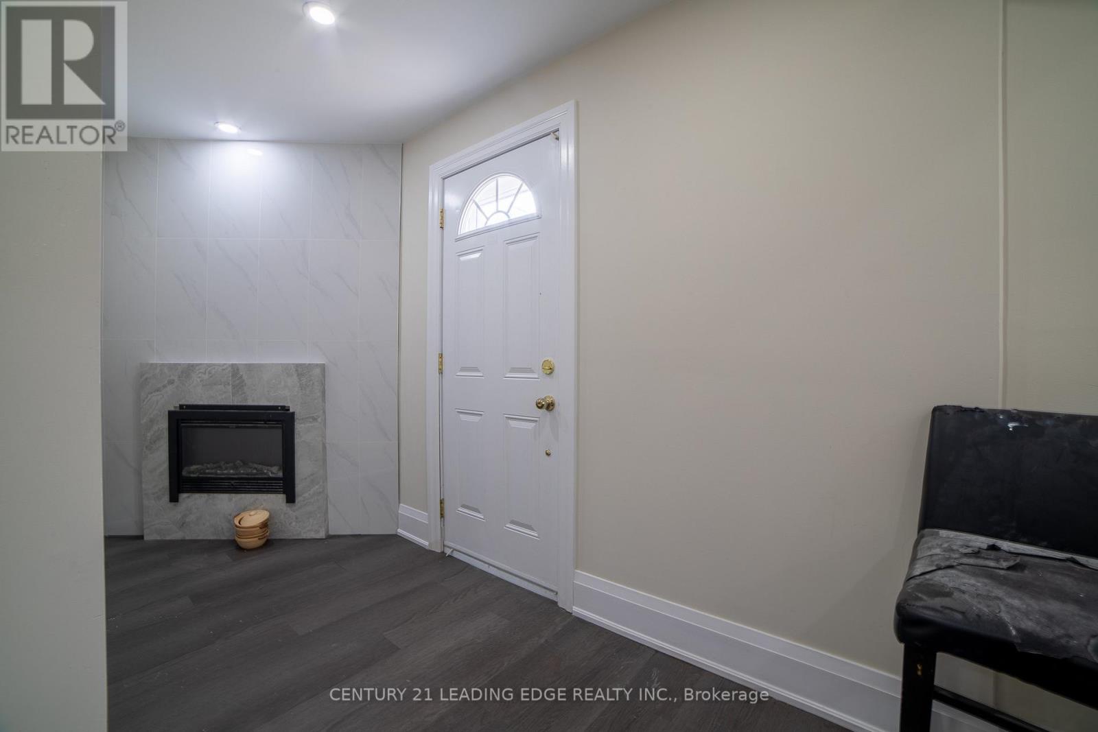 34 Petiole Road, Toronto, Ontario  M3N 2B4 - Photo 24 - W12887406