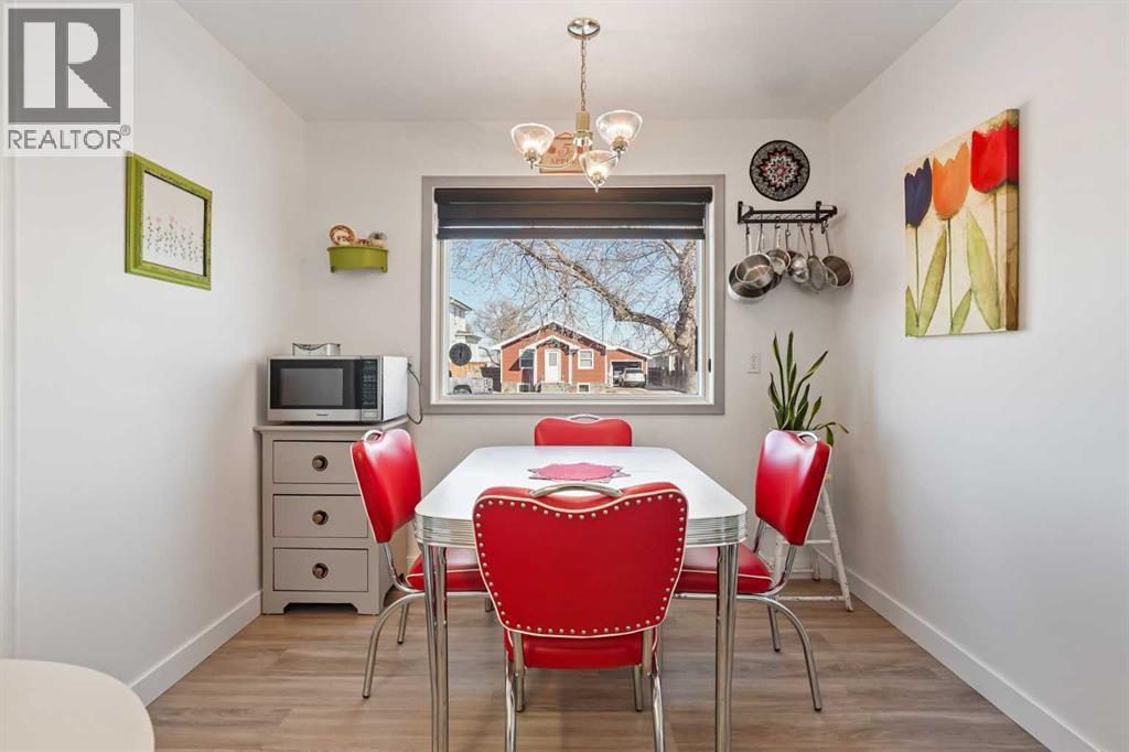 119 8 Avenue E, Bow Island, Alberta  T0K 0G0 - Photo 9 - A2292305