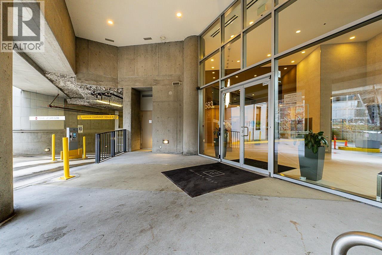 301 583 Beach Crescent, Vancouver, British Columbia  V6Z 3E6 - Photo 3 - R3100235