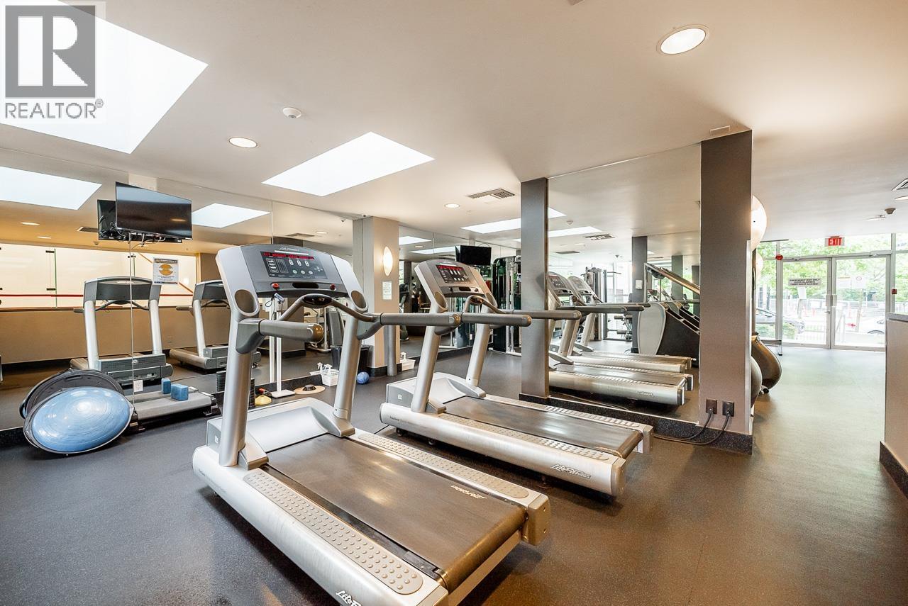 301 583 Beach Crescent, Vancouver, British Columbia  V6Z 3E6 - Photo 17 - R3100235