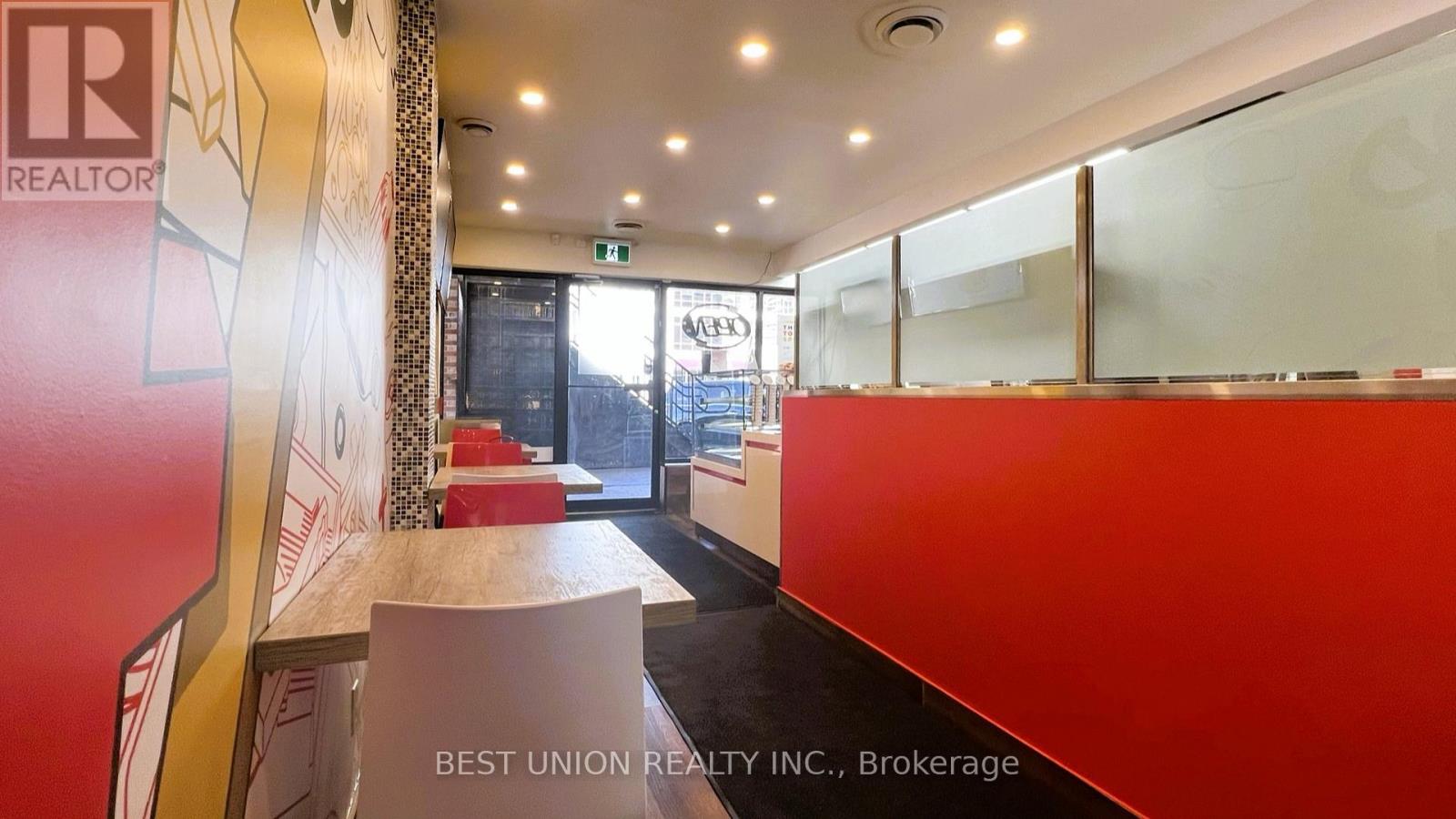 1 - 258 KING STREET NORTH STREET N, Waterloo, Ontario