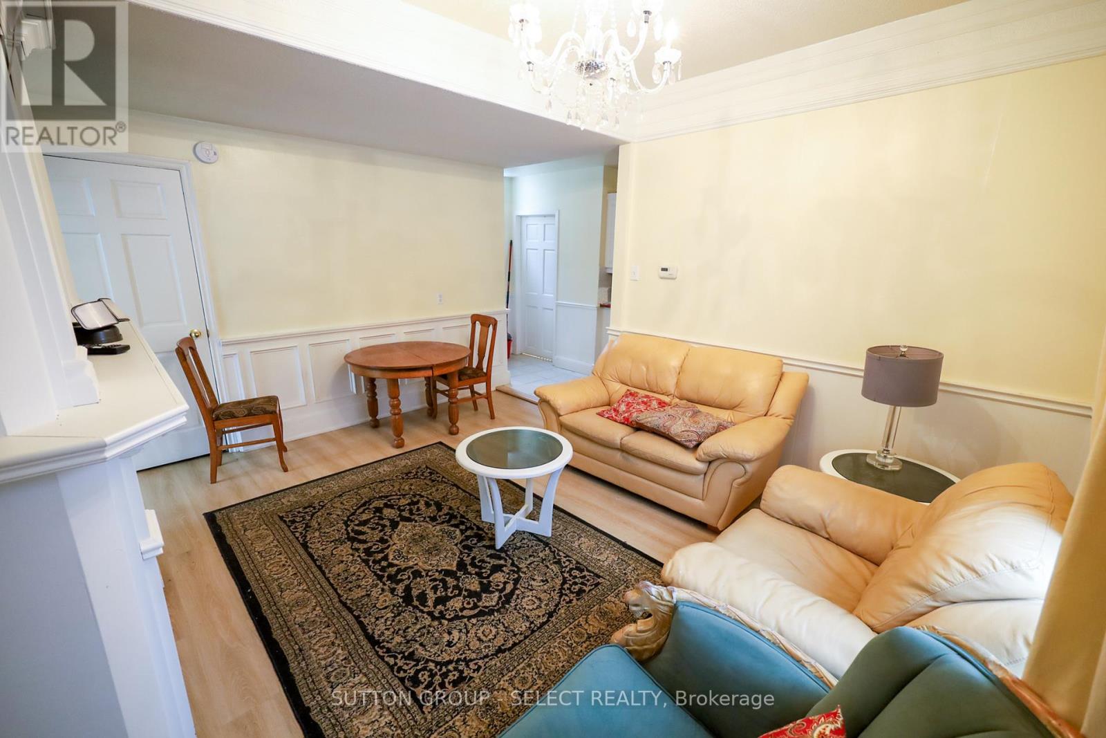 552 Adelaide Street N, London East, Ontario  N6B 3J5 - Photo 12 - X12890858