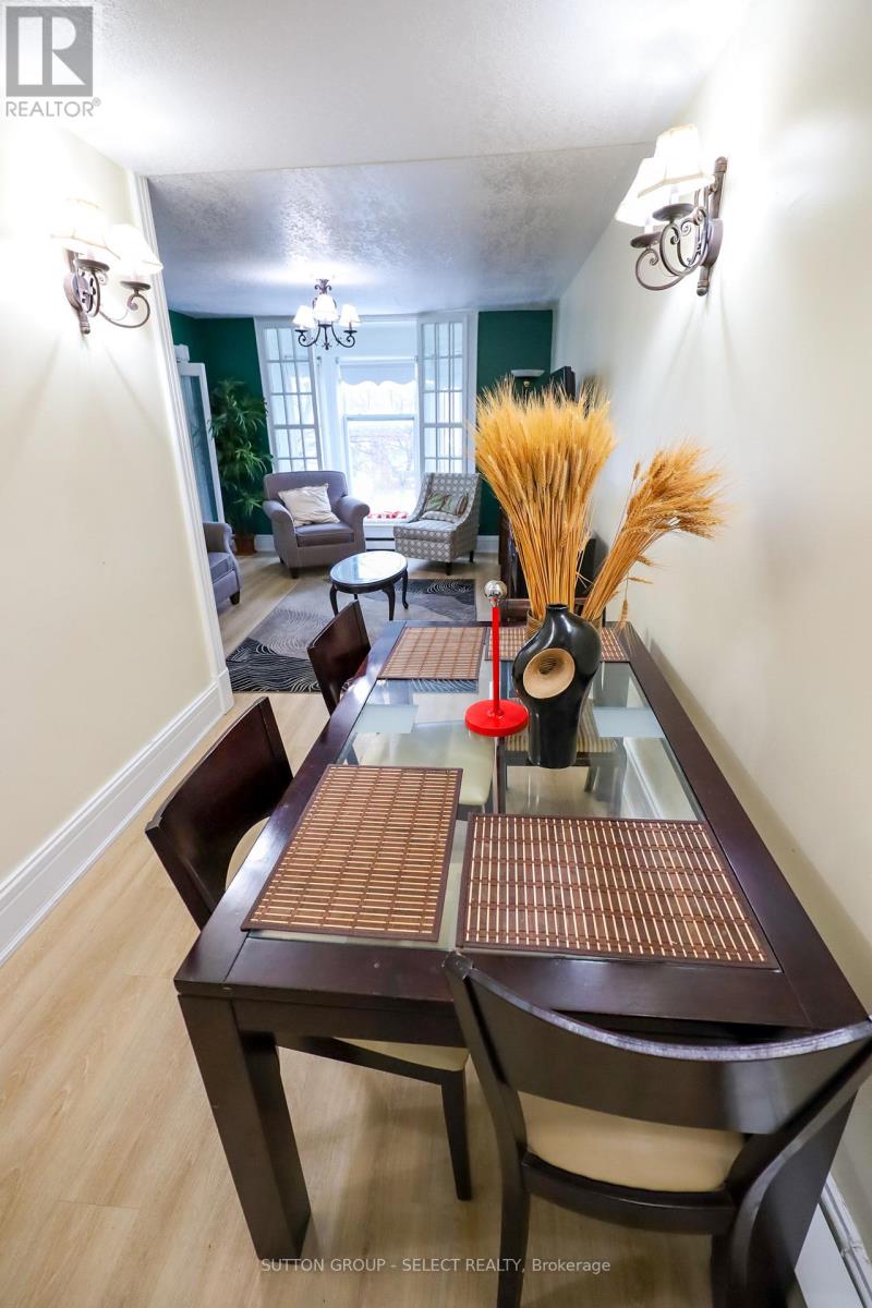 552 Adelaide Street N, London East, Ontario  N6B 3J5 - Photo 27 - X12890858