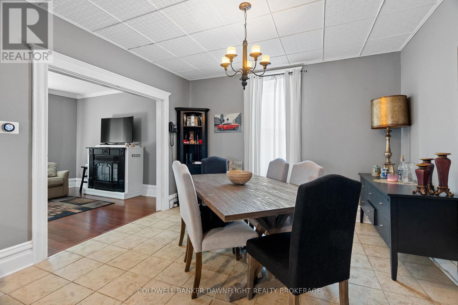 96 Main Street S, South Huron, Ontario  N0M 1S1 - Photo 11 - X12890908