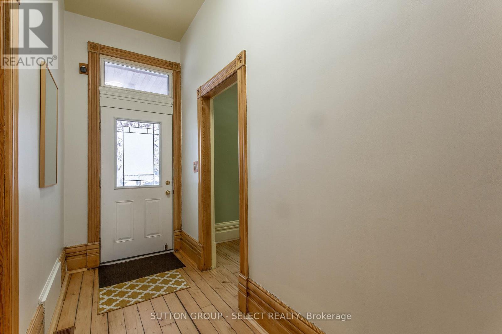 10 Orchard Street, London South, Ontario  N6J 2R3 - Photo 4 - X12891088