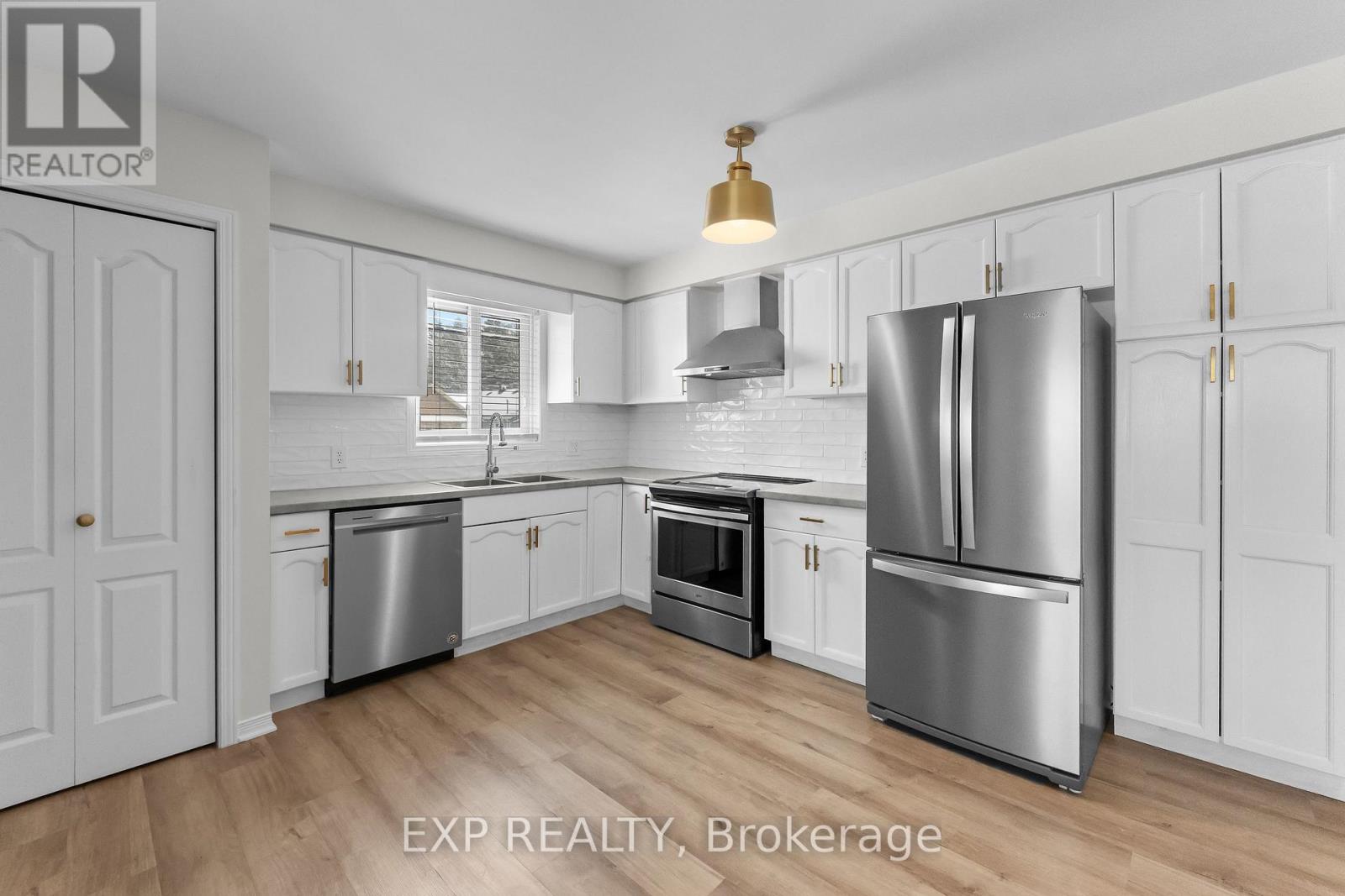 4688 Lee Avenue, Niagara Falls, Ontario  L2H 1M8 - Photo 5 - X12890942