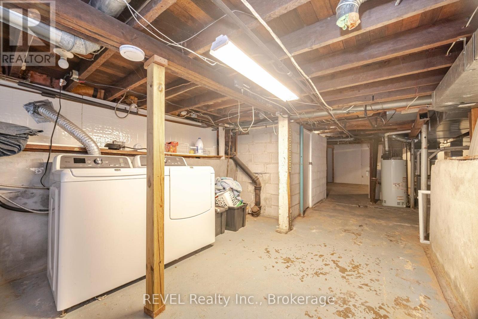 39 Phipps Street, Fort Erie (Central), Ontario  L2A 2V3 - Photo 33 - X12891090