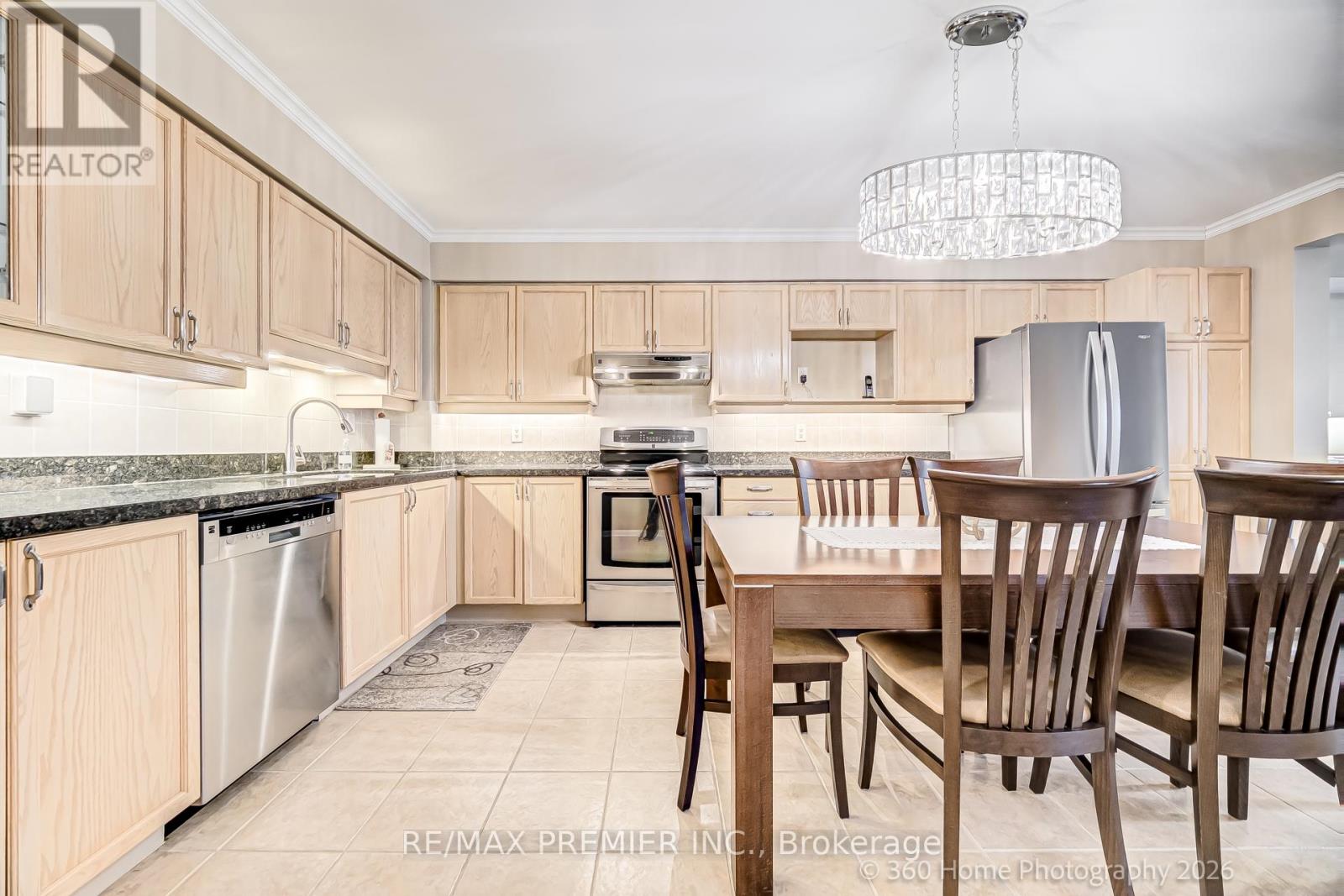 311 - 2500 Rutherford Road, Vaughan (Maple), Ontario  L4K 2N8 - Photo 10 - N12889578