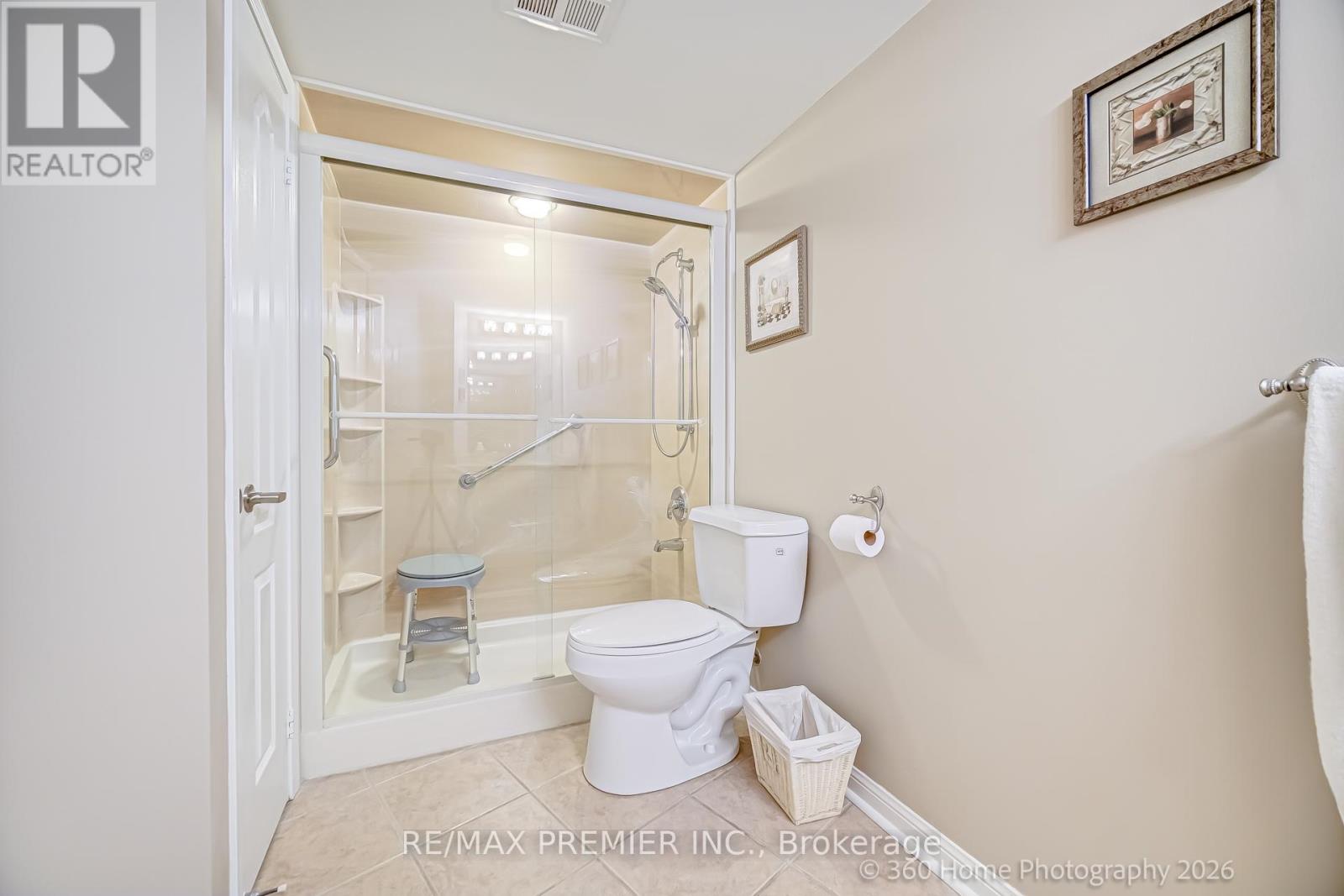 311 - 2500 Rutherford Road, Vaughan (Maple), Ontario  L4K 2N8 - Photo 24 - N12889578