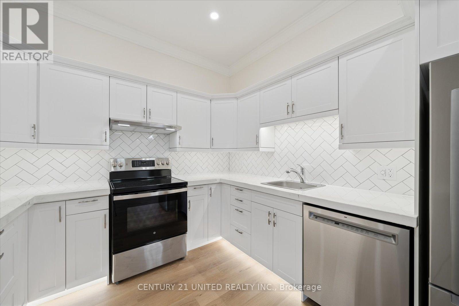 202 - 1027 Willcox Street, Selwyn, Ontario  K0L 1H0 - Photo 12 - X12890580