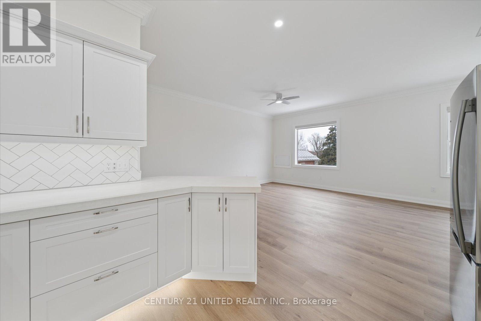 201 - 1027 Willcox Street, Selwyn, Ontario  K0L 1H0 - Photo 17 - X12890632