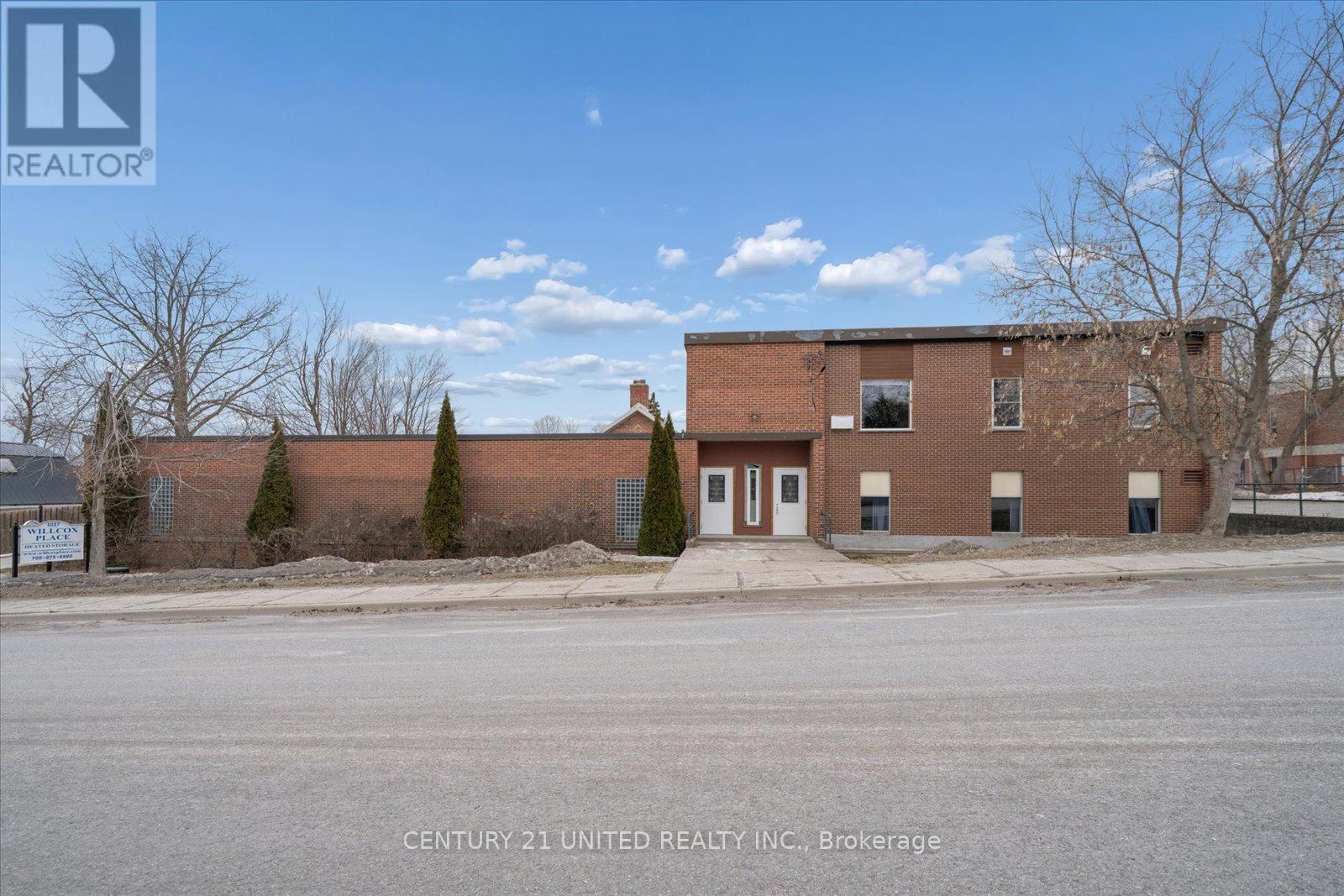 201 - 1027 Willcox Street, Selwyn, Ontario  K0L 1H0 - Photo 2 - X12890632