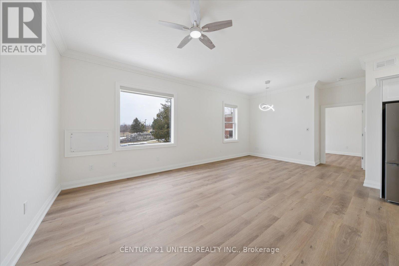 201 - 1027 Willcox Street, Selwyn, Ontario  K0L 1H0 - Photo 8 - X12890632