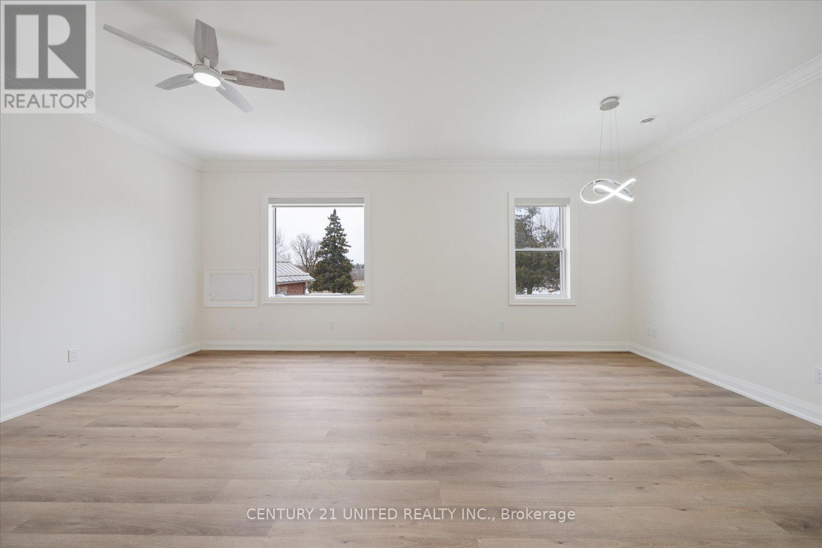 201 - 1027 Willcox Street, Selwyn, Ontario  K0L 1H0 - Photo 7 - X12890632