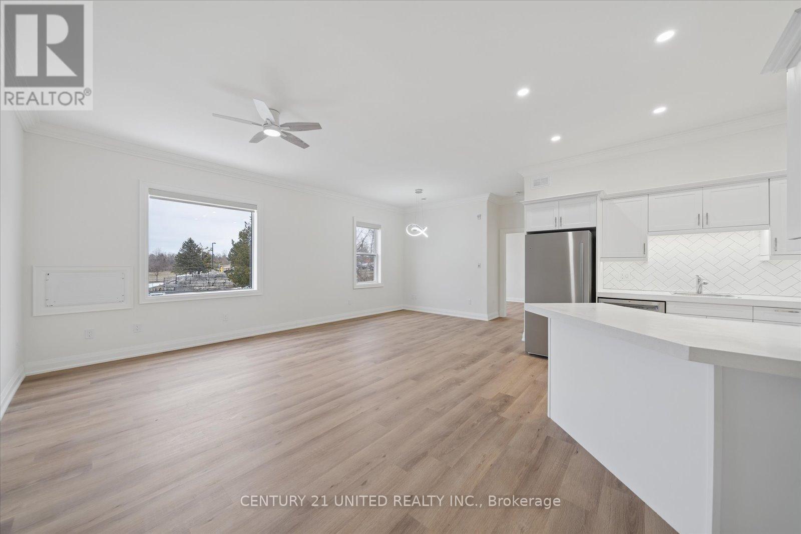 201 - 1027 Willcox Street, Selwyn, Ontario  K0L 1H0 - Photo 5 - X12890632