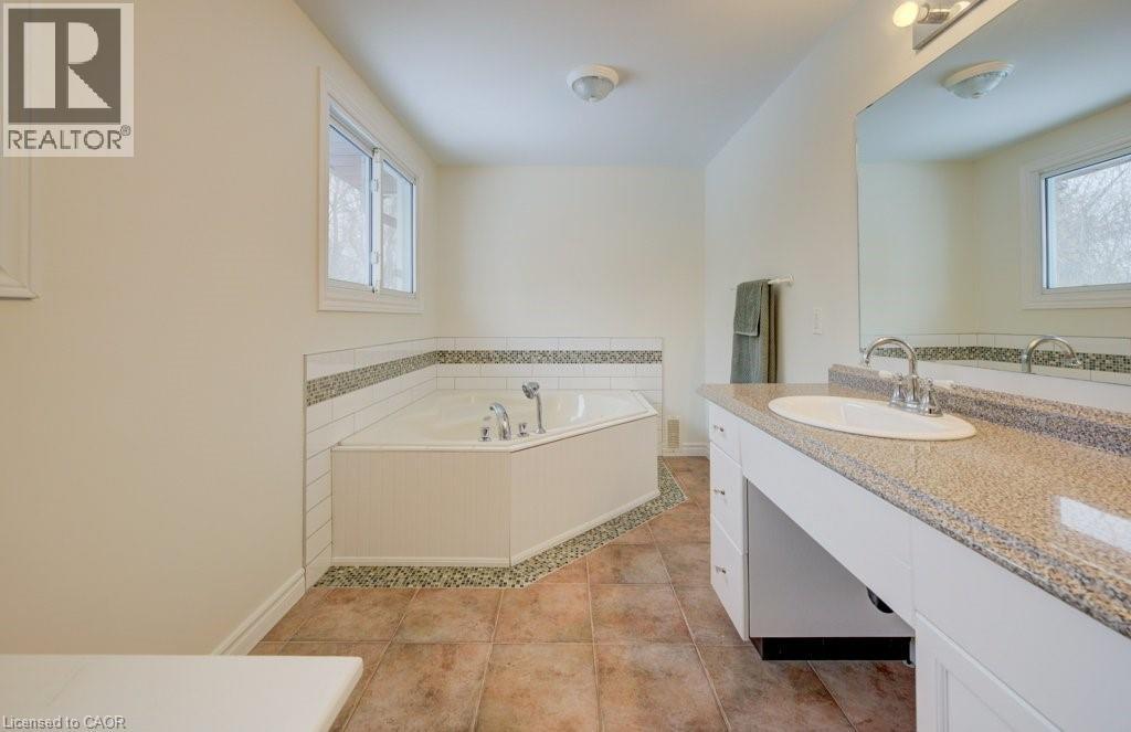 776 Scottsdale Drive, Guelph, Ontario  N1G 3L8 - Photo 27 - 40812833