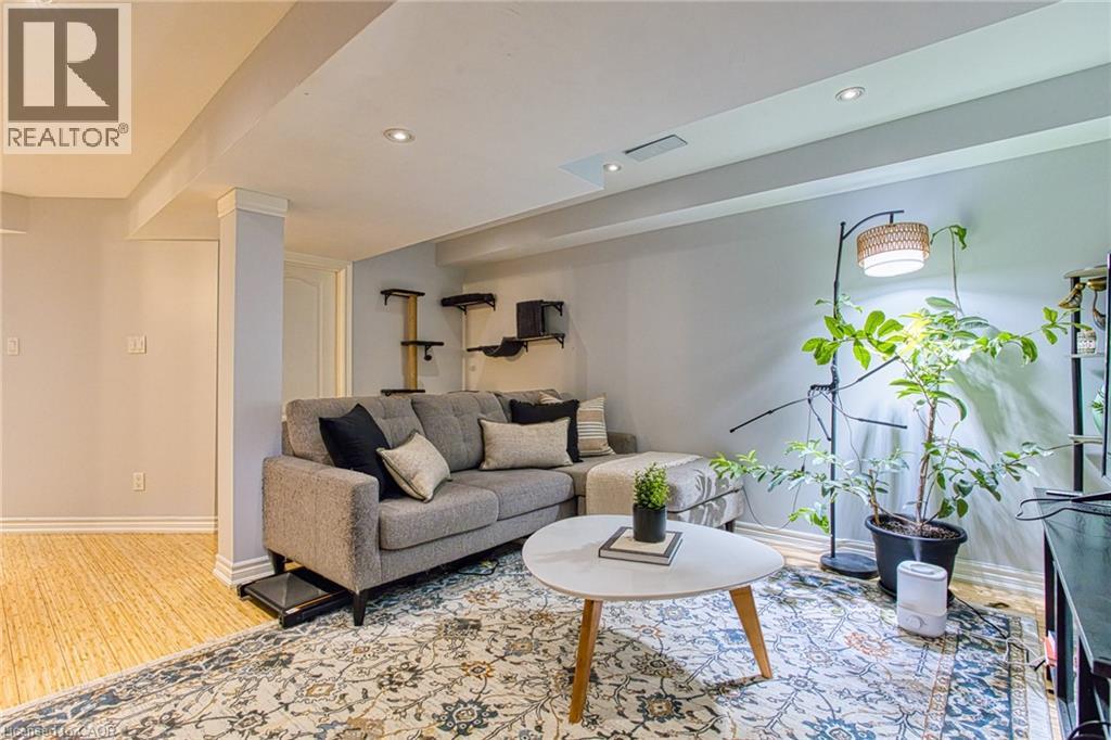 114 Marina Point Crescent, Stoney Creek, Ontario  L8E 0E4 - Photo 31 - 40812692