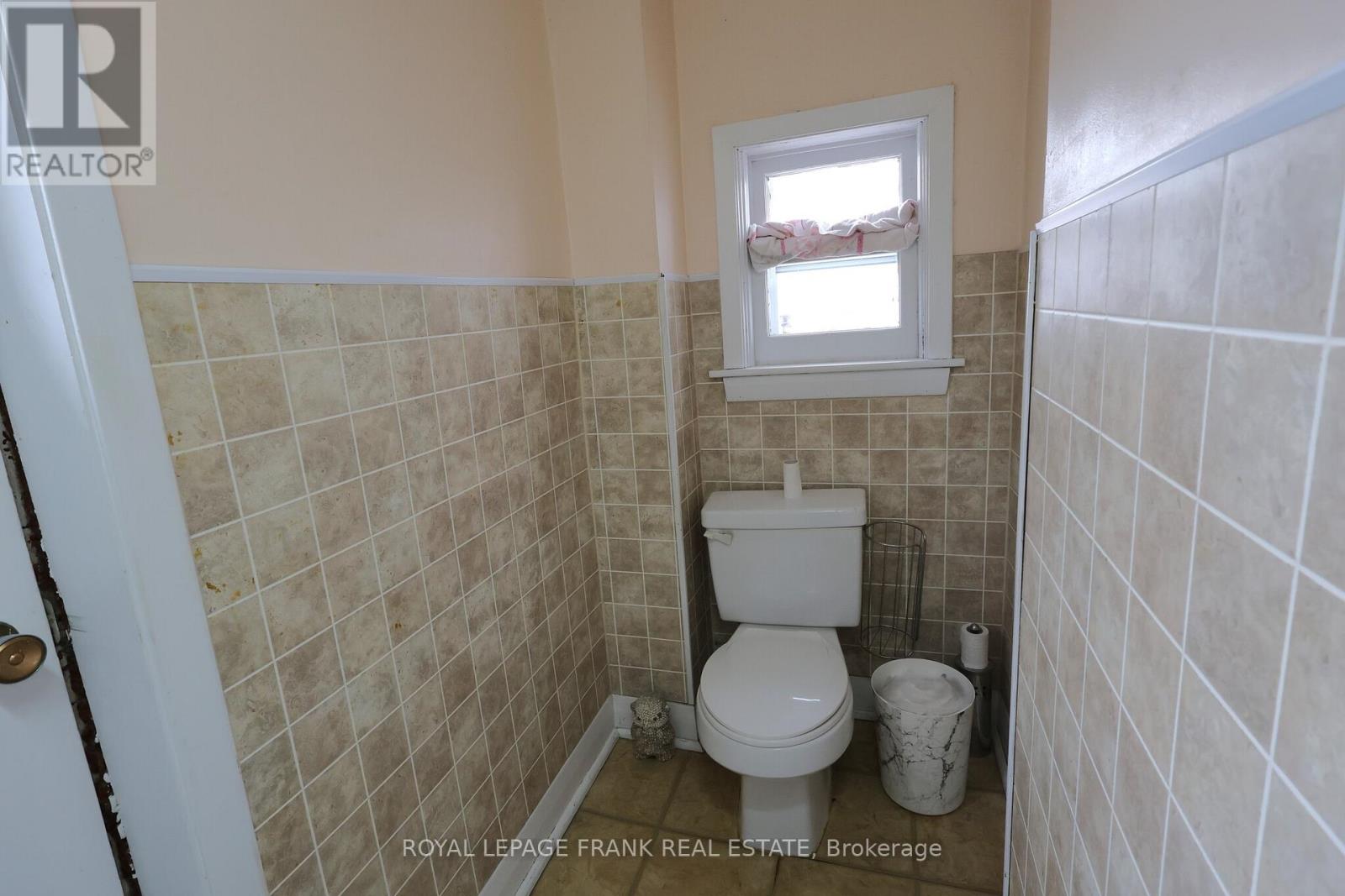 294 Parkhill Road W, Peterborough (Northcrest Ward 5), Ontario  K9H 3H7 - Photo 21 - X12890852