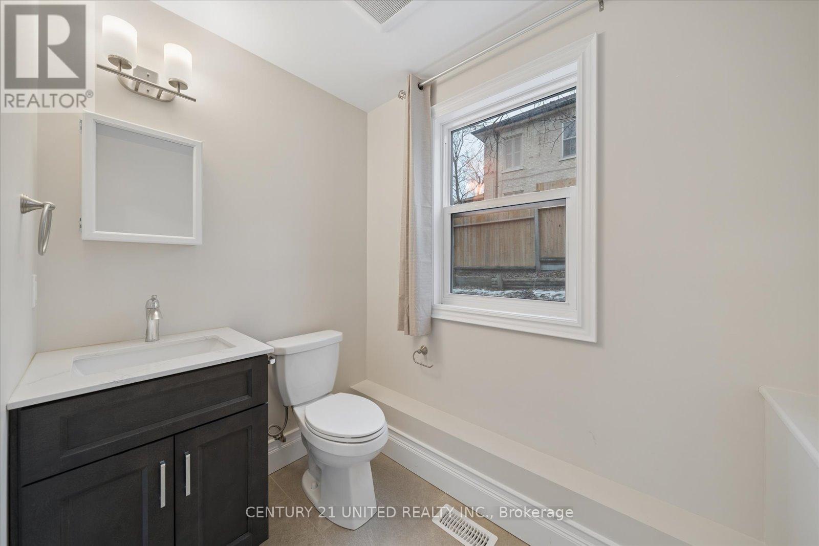 512 - 514 College Street, Peterborough, Ontario  K9H 3K3 - Photo 21 - X12890982