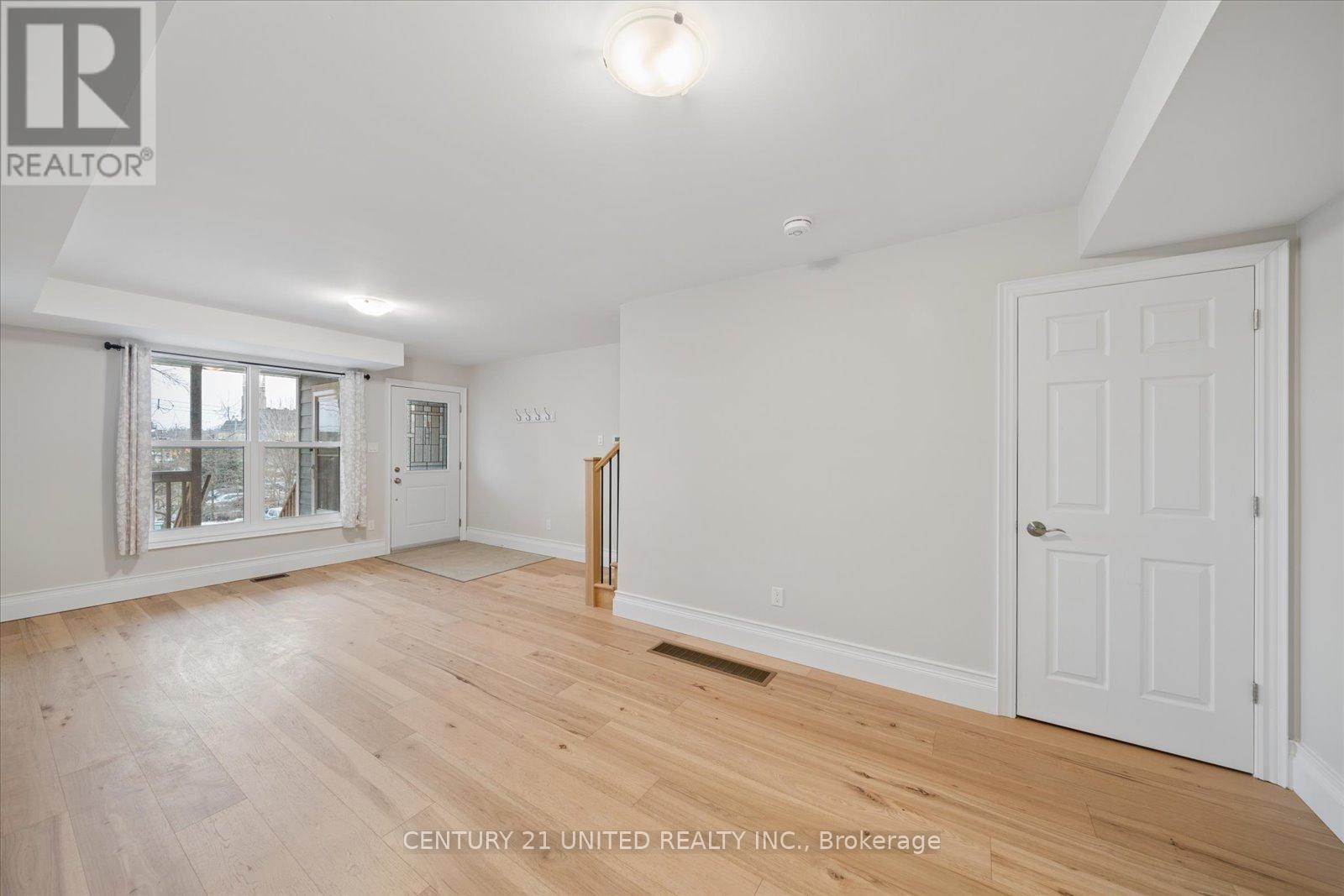 512 - 514 College Street, Peterborough, Ontario  K9H 3K3 - Photo 9 - X12890982