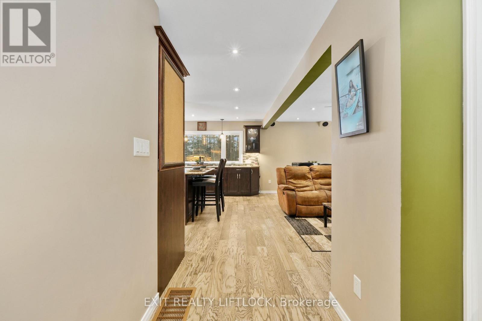 288 Hulls Road, North Kawartha, Ontario  K0L 2H0 - Photo 16 - X12891016