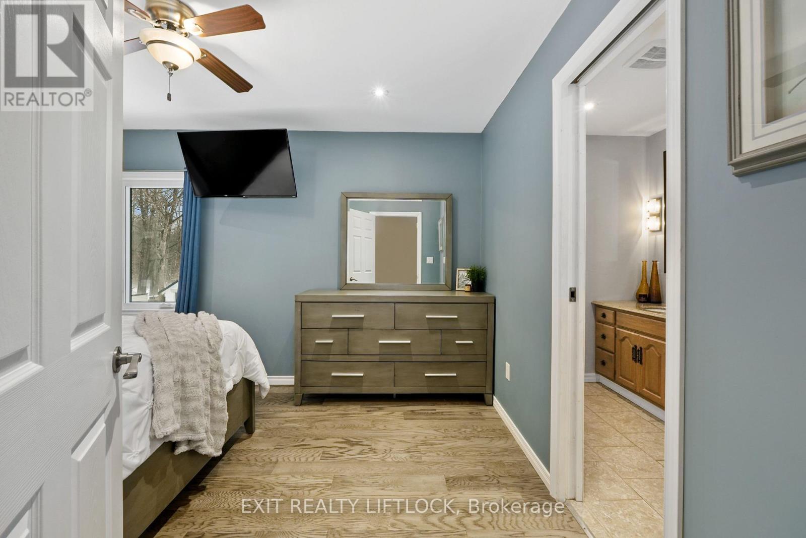 288 Hulls Road, North Kawartha, Ontario  K0L 2H0 - Photo 17 - X12891016