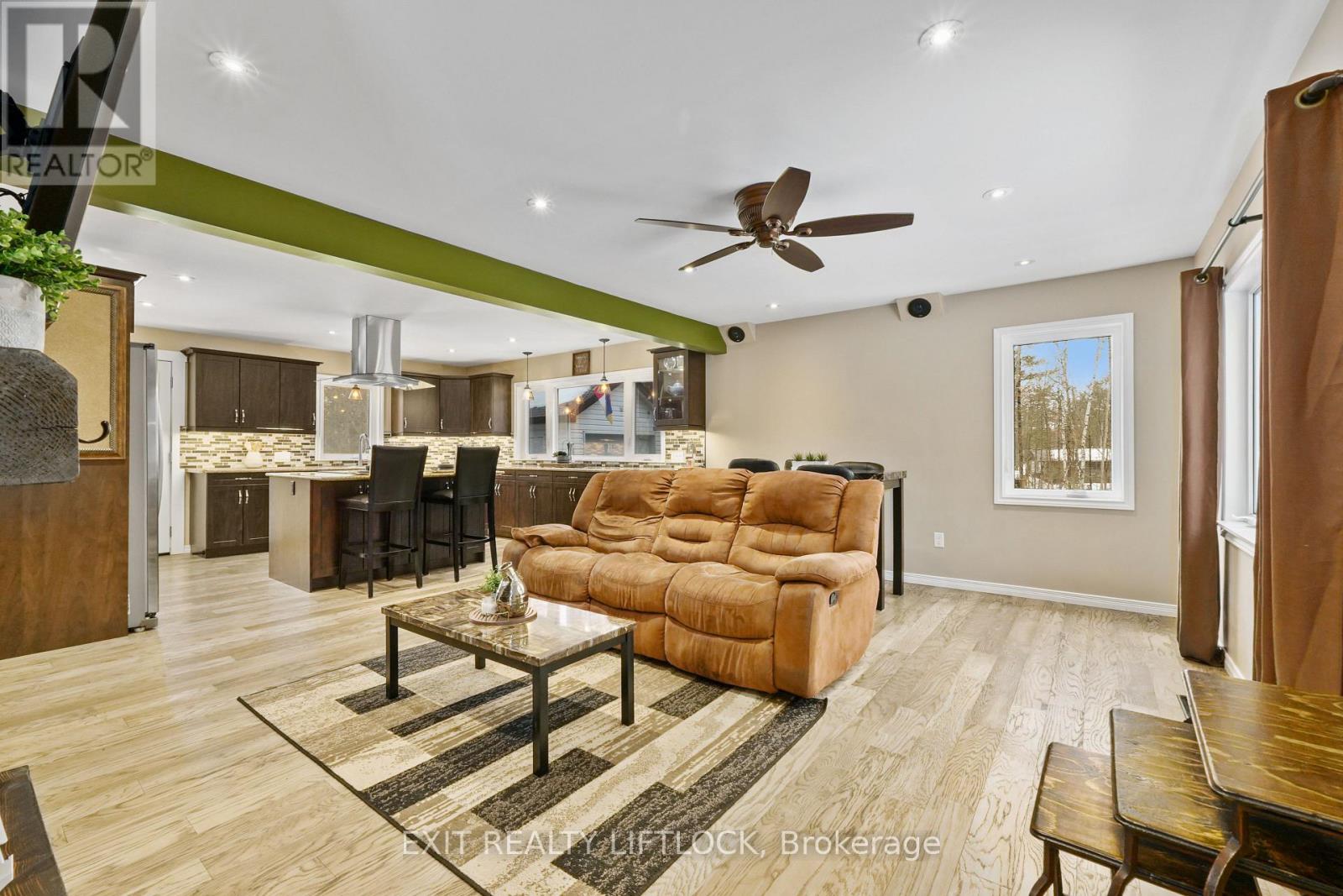 288 Hulls Road, North Kawartha, Ontario  K0L 2H0 - Photo 7 - X12891016