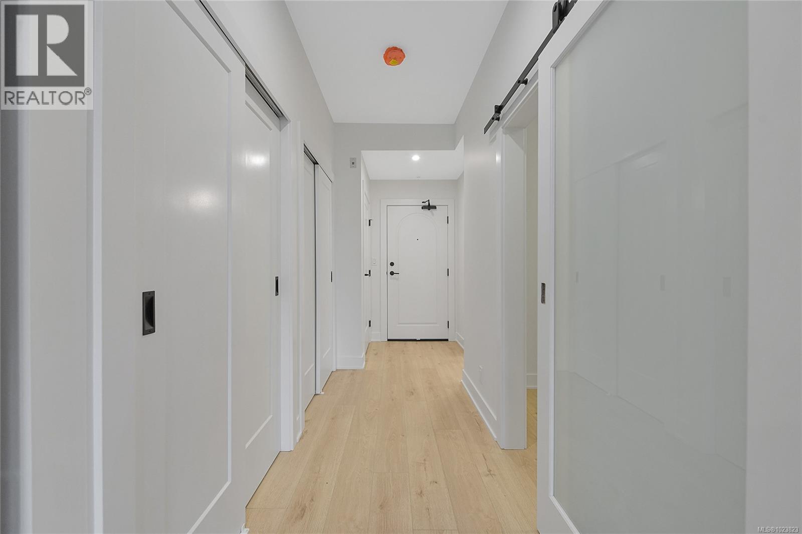 205 1114 Samar Cres, Langford, British Columbia  V9B 7C5 - Photo 2 - 1023823