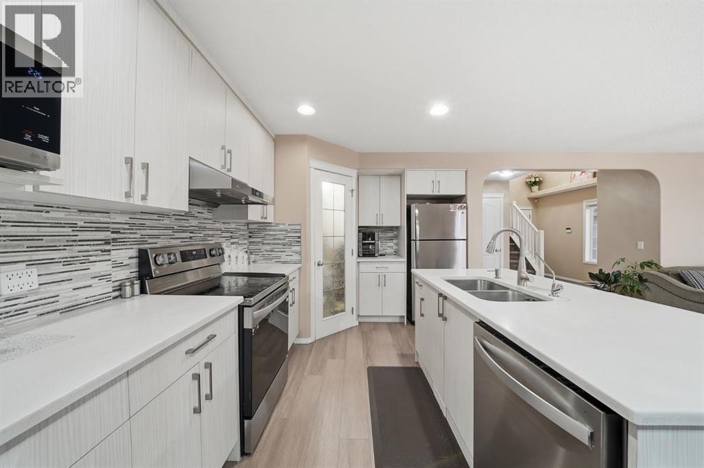 131 San Fernando Crescent Ne, Calgary, Alberta  T1Y 7E6 - Photo 10 - A2284303