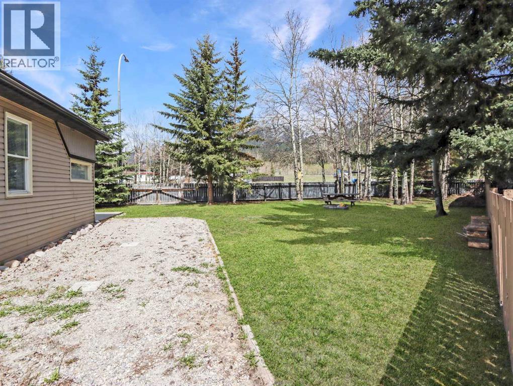 228 17th Street, Canmore, Alberta  T1W 1Y8 - Photo 19 - A2257684