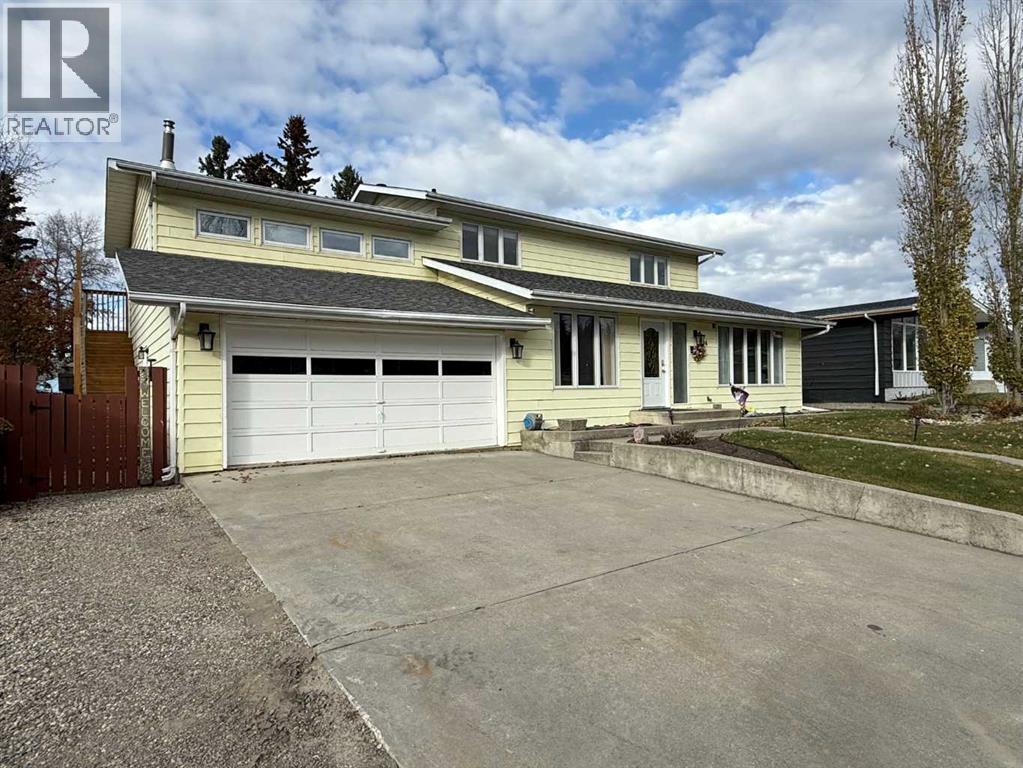 104 Mistaya Road, Hinton, Alberta  T7V 1T3 - Photo 32 - A2278640