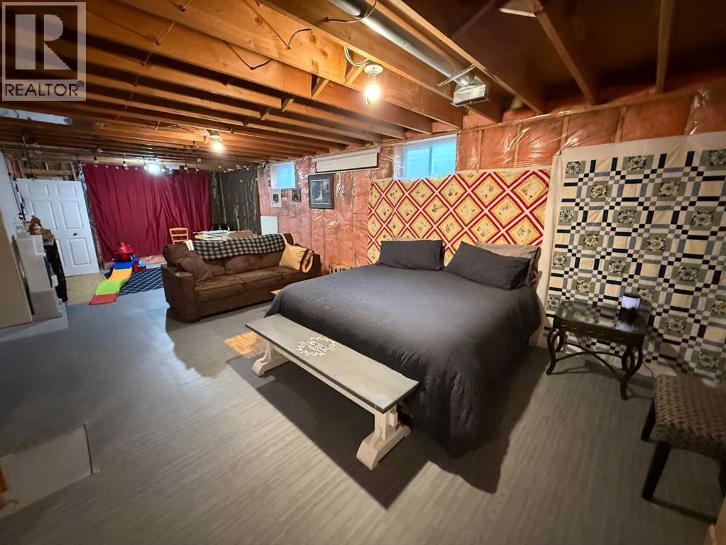 104 Mistaya Road, Hinton, Alberta  T7V 1T3 - Photo 24 - A2278640