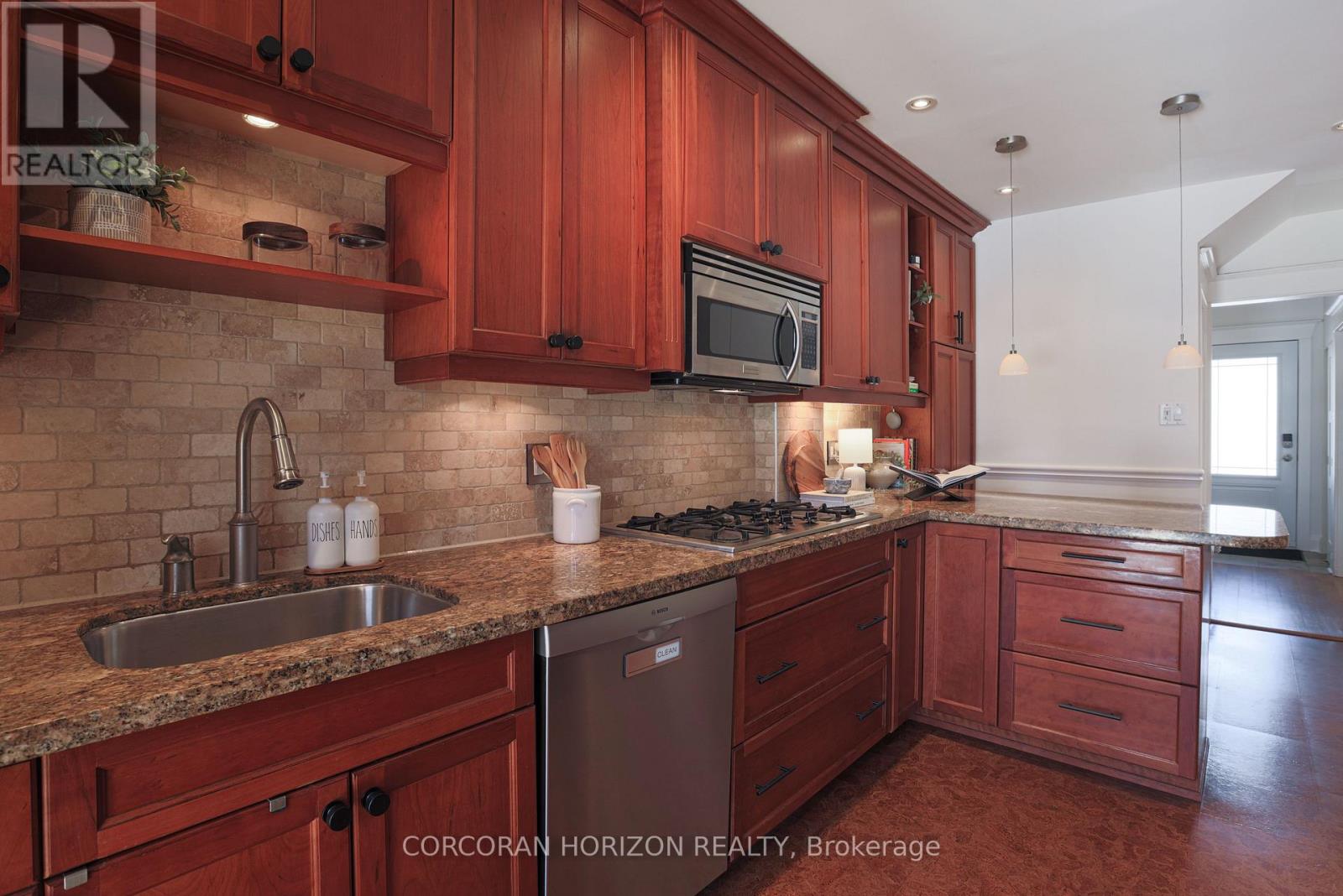 103 Manor Road E, Toronto, Ontario  M4S 1R3 - Photo 10 - C12890842