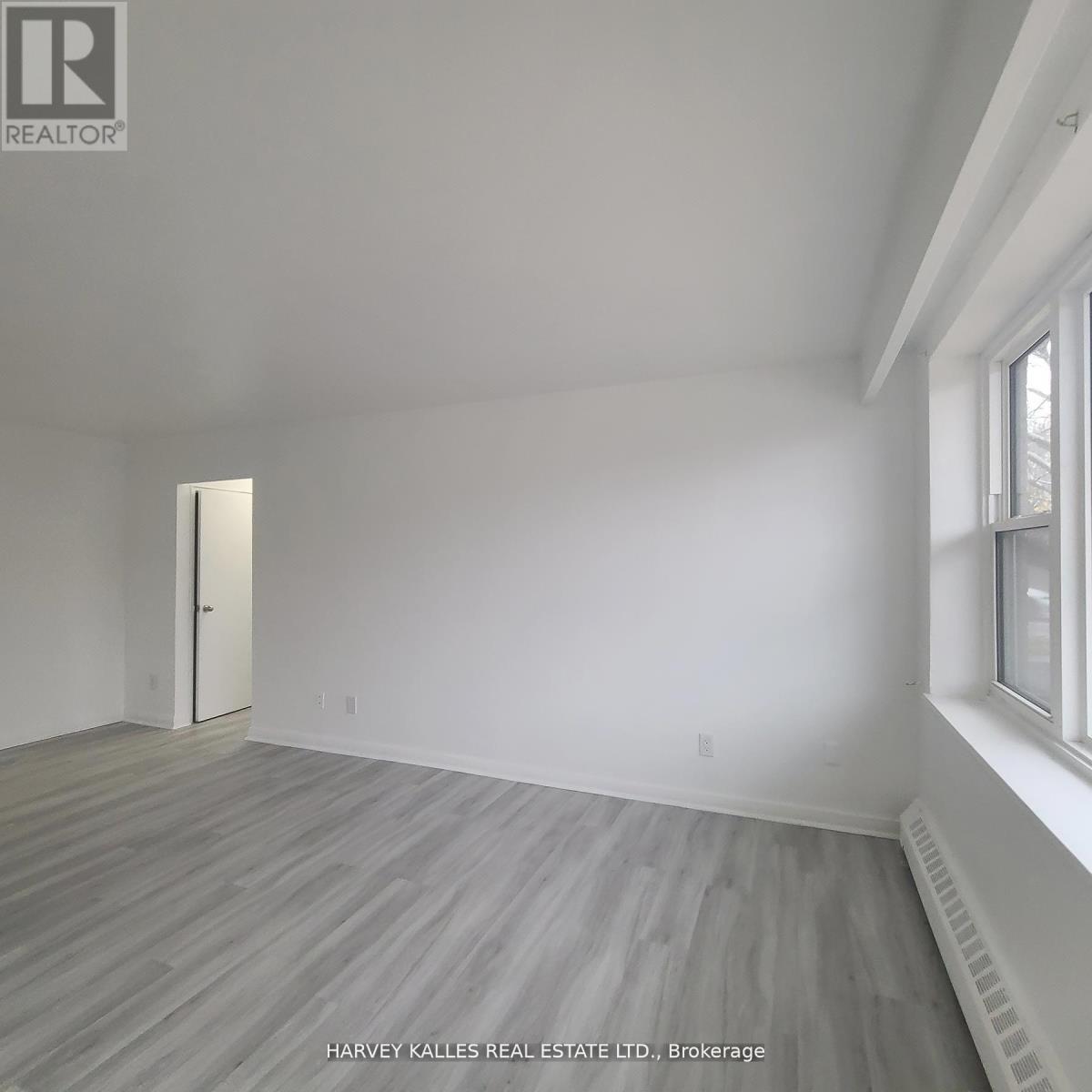 2 - 125 Shelborne Avenue, Toronto, Ontario  M6B 2M8 - Photo 3 - C12890926
