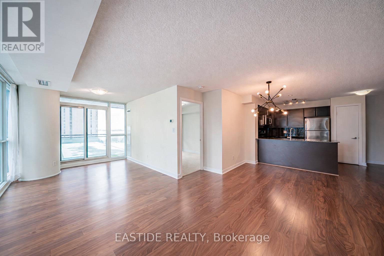 908 - 33 Bay Street, Toronto, Ontario  M5J 2Z3 - Photo 4 - C12890932