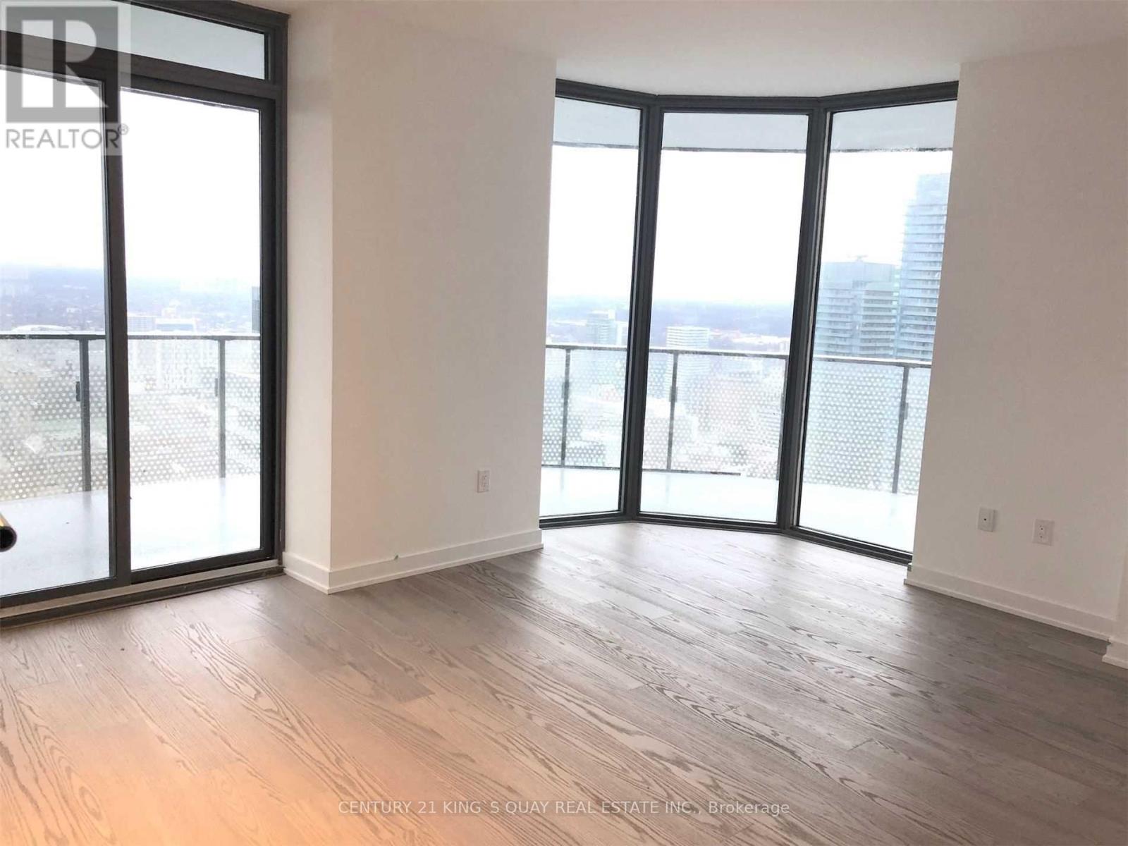 4708 - 11 Wellesley Street W, Toronto, Ontario  M4Y 0G4 - Photo 3 - C12890962