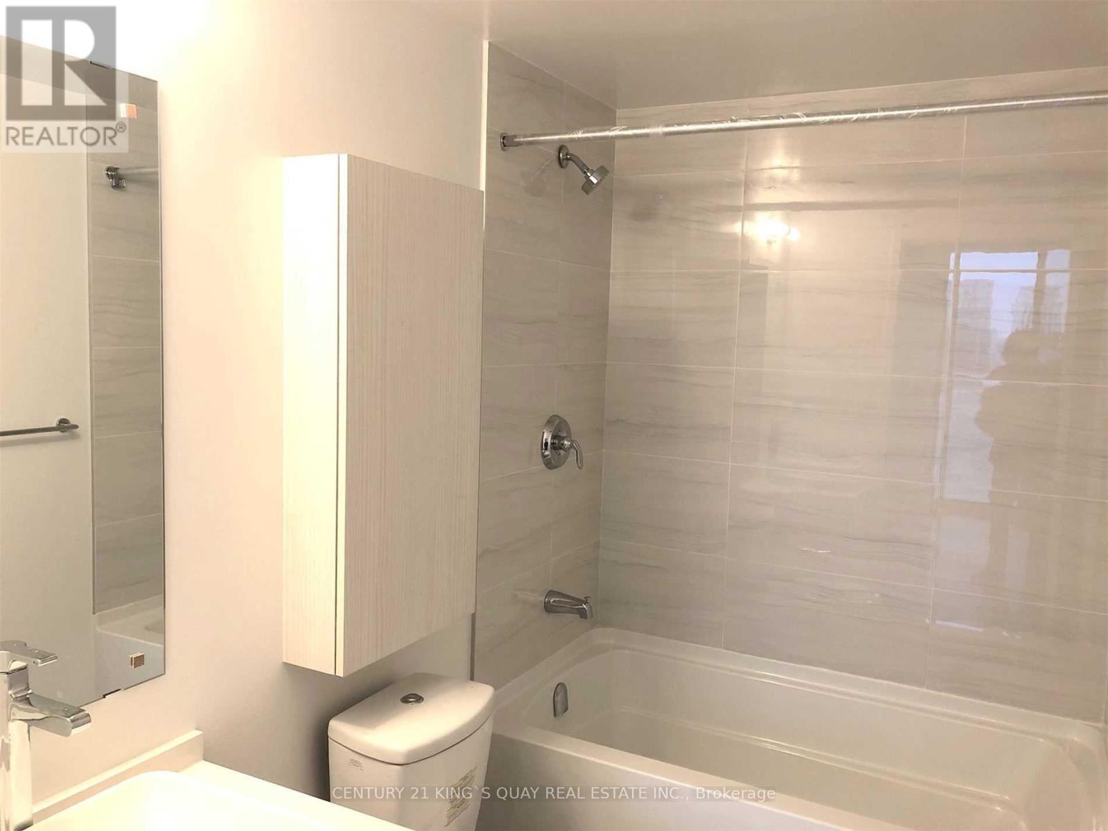 4708 - 11 Wellesley Street W, Toronto, Ontario  M4Y 0G4 - Photo 4 - C12890962