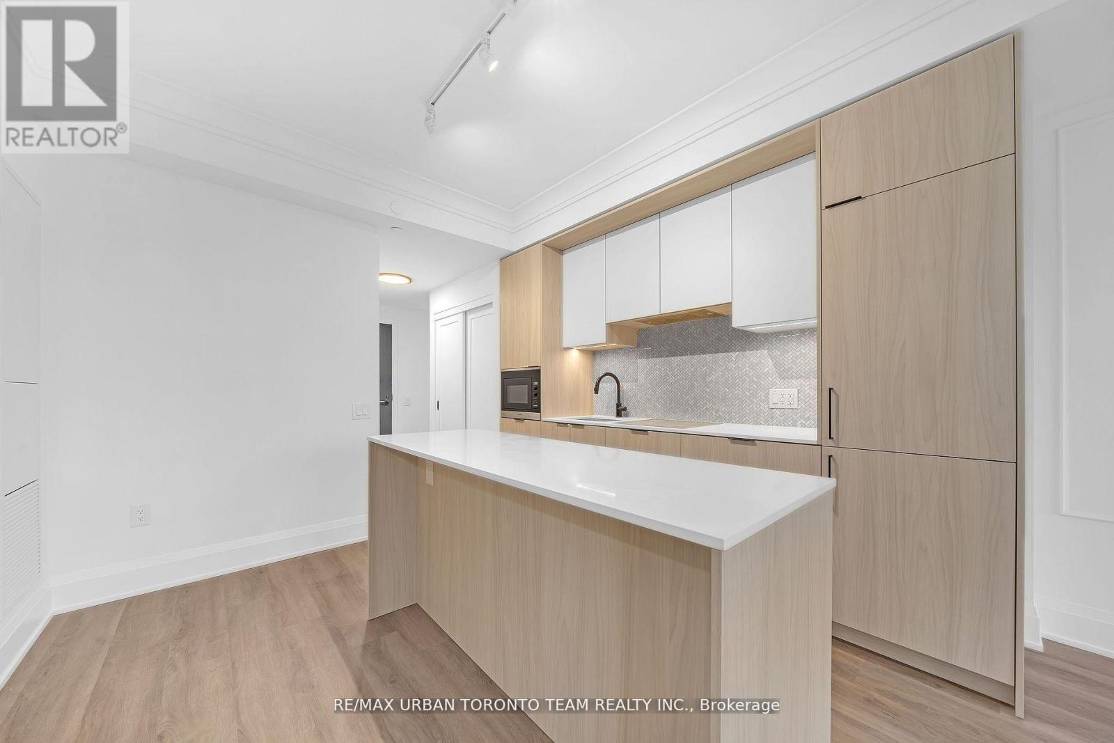 1008 - 123 Portland Street, Toronto, Ontario  M5V 2N4 - Photo 11 - C12891048