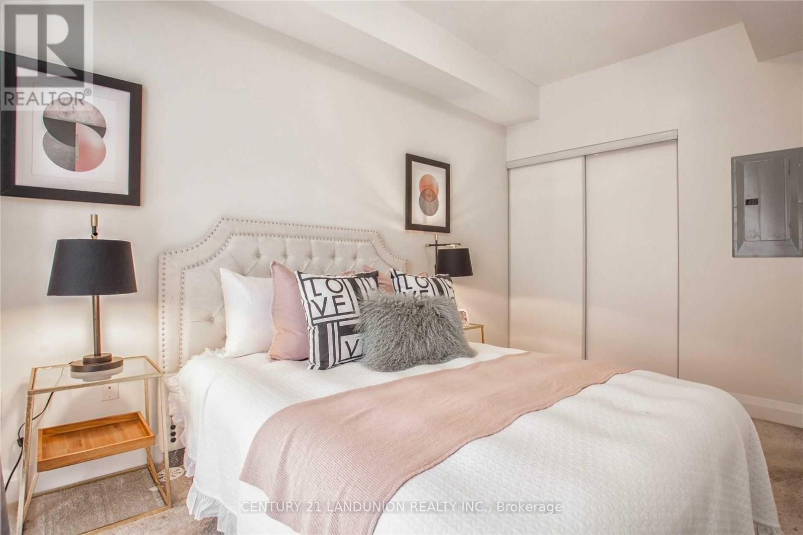 56 - 19 Eldora Avenue, Toronto, Ontario  M2M 0B5 - Photo 7 - C12891070