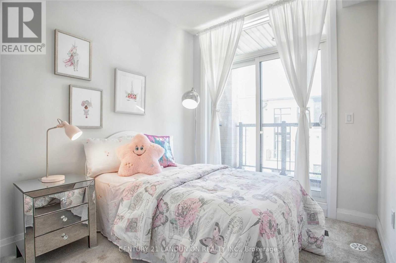 56 - 19 Eldora Avenue, Toronto, Ontario  M2M 0B5 - Photo 8 - C12891070