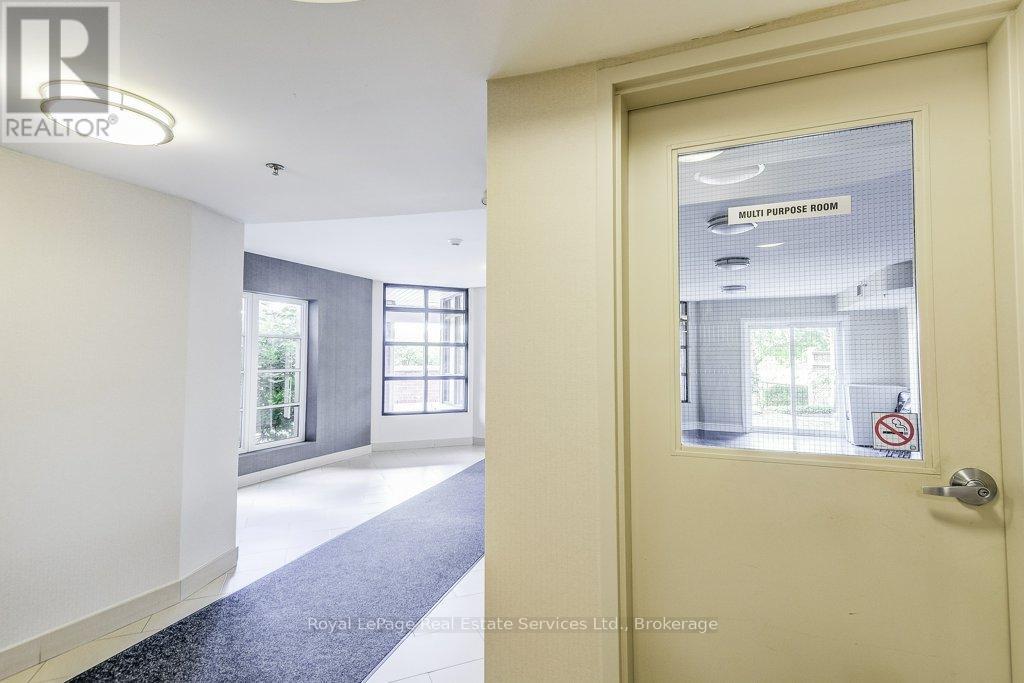 201 - 3060 Rotary Way W, Burlington, Ontario  L7M 0G9 - Photo 33 - W12885446