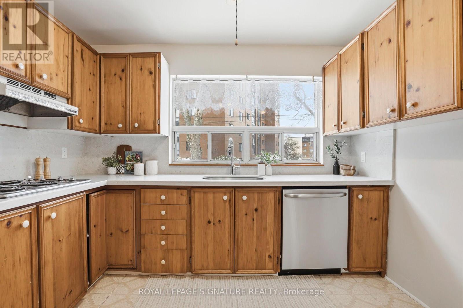 11 Innisdale Drive, Toronto (Wexford-Maryvale), Ontario  M1R 1C4 - Photo 49 - E12890882