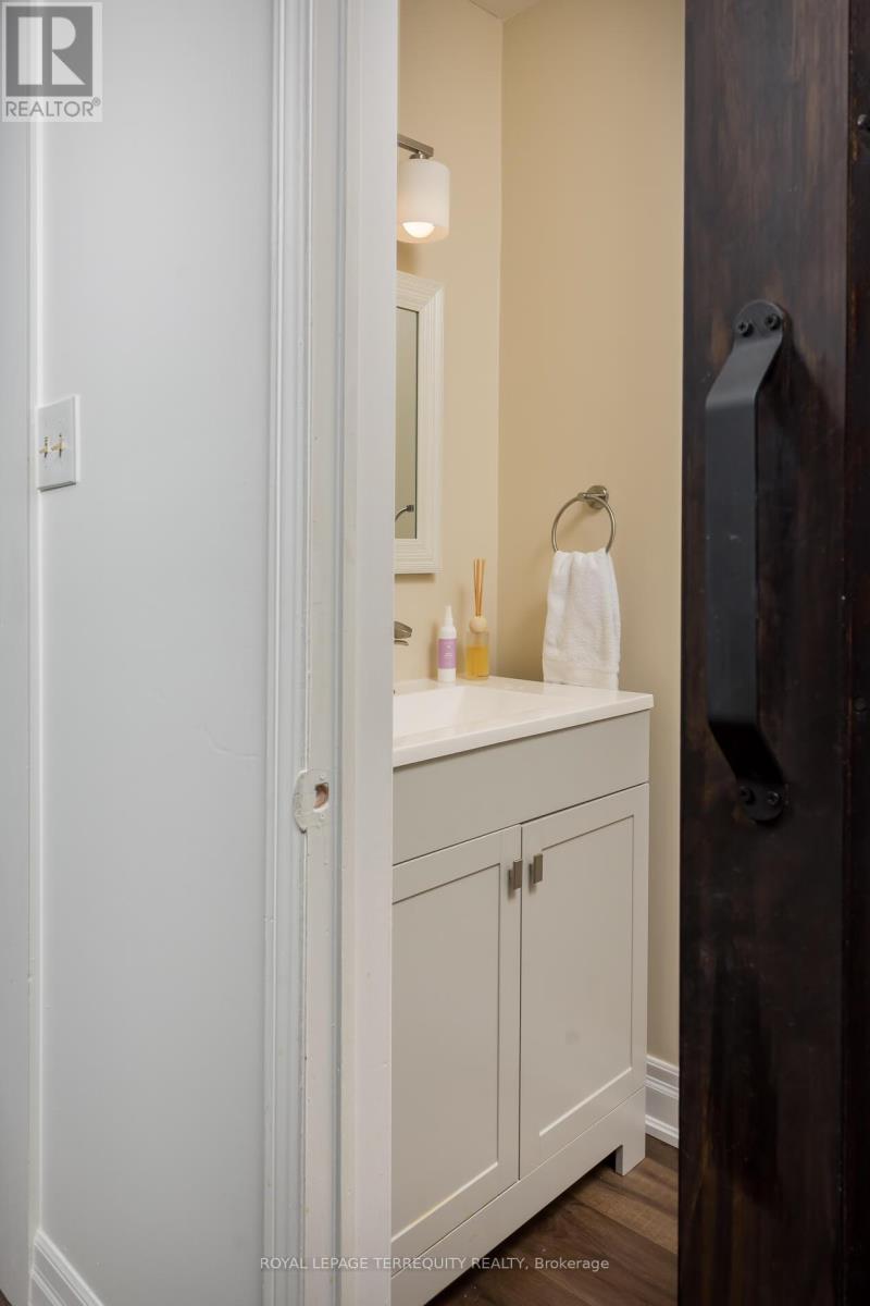 630 Sultana Square, Pickering, Ontario  L1V 3Y3 - Photo 18 - E12891060