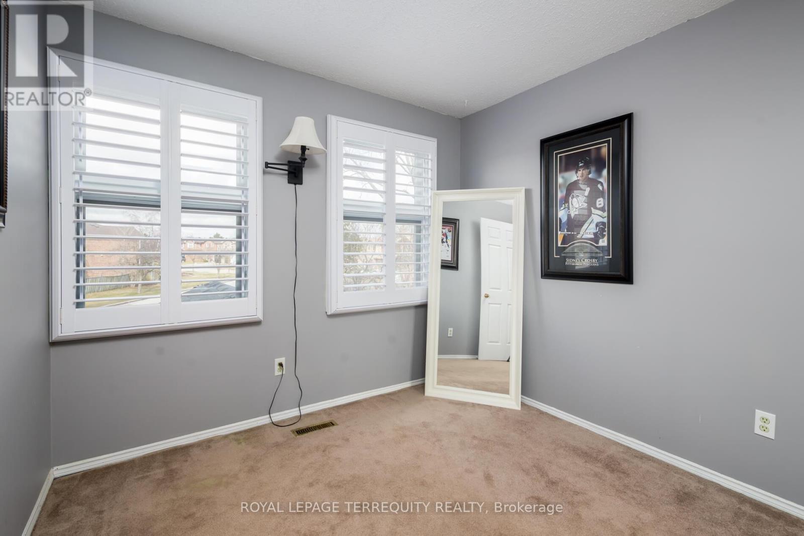 630 Sultana Square, Pickering, Ontario  L1V 3Y3 - Photo 26 - E12891060