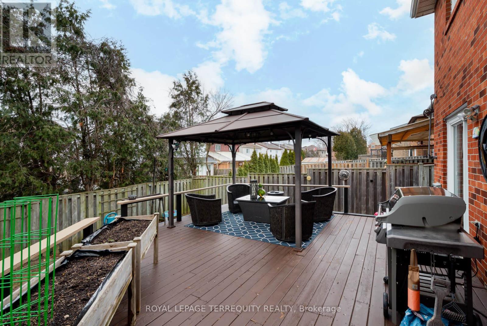 630 Sultana Square, Pickering, Ontario  L1V 3Y3 - Photo 36 - E12891060