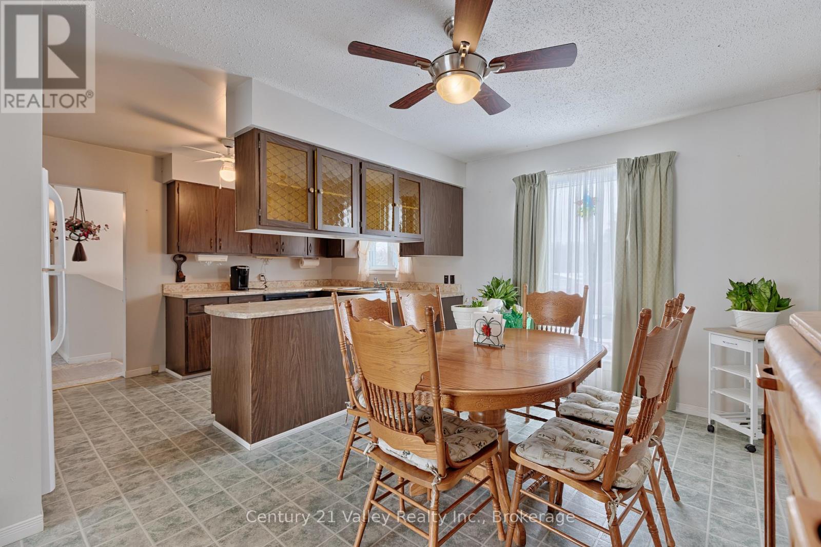 911 Bulger Road, North Algona Wilberforce, Ontario  K0J 1T0 - Photo 14 - X12890916