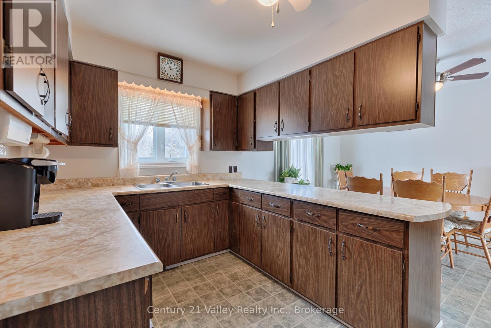 911 Bulger Road, North Algona Wilberforce, Ontario  K0J 1T0 - Photo 18 - X12890916